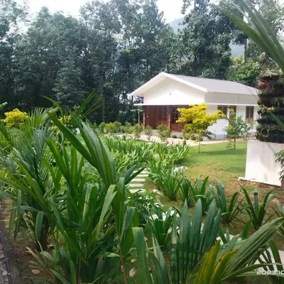 Family Cottage at Merlys Fruit Garden