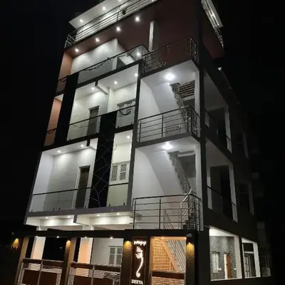 DEEYA Home Stay - A Luxury Family Guest House
