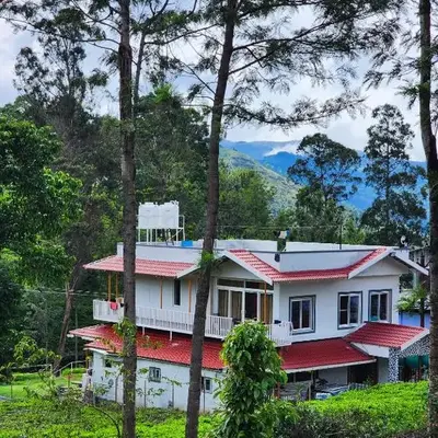 Cloud & Mist Inn-Whole Villa Stay with Mountain Views in Kotagiri