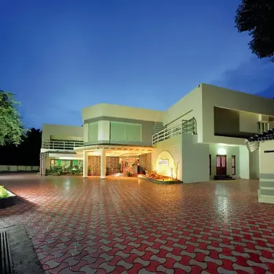 HOTEL SRIVATSA REGENCY