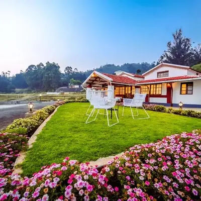 Lauriston Ooty Town Heritage Bungalow by VOYE HOMES