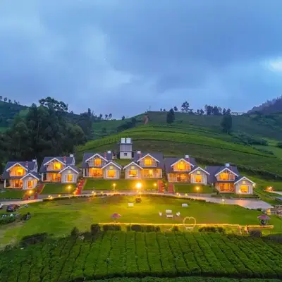 AJ Gable Clouds Ooty by VOYE HOMES - Serene Stay Near Avalanche Emerald Lake
