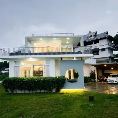Rosy Villa - Riverside Stay with Pool & View