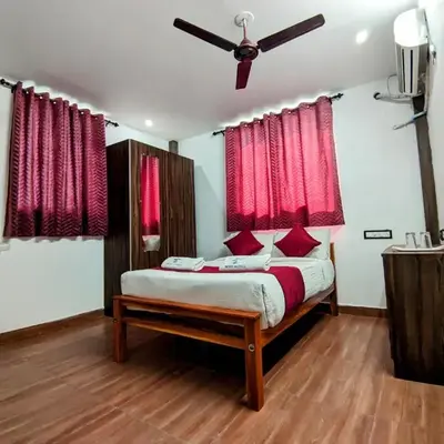 Skyry Hotels Singanallur