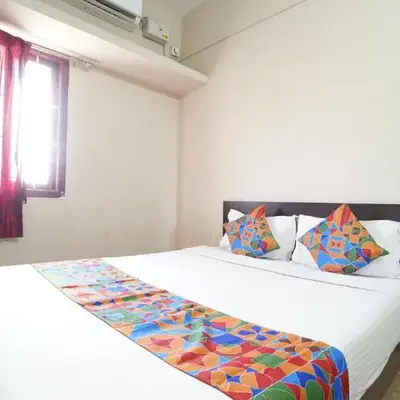 Hotel Varun 1 bhk