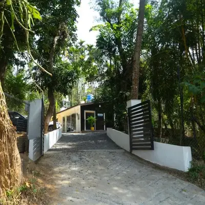 Pomma Holidays and Resorts