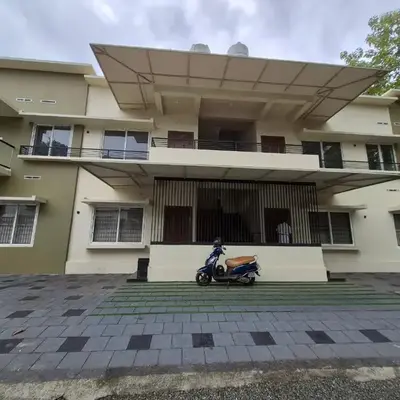 Zainab Apartment