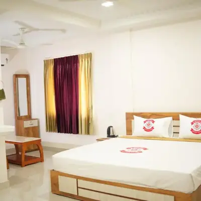 Benzy Tourist Home