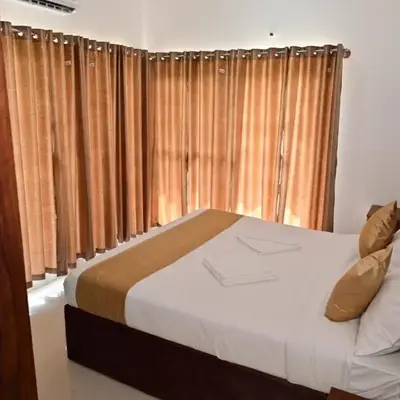 Oasis Service Apartments