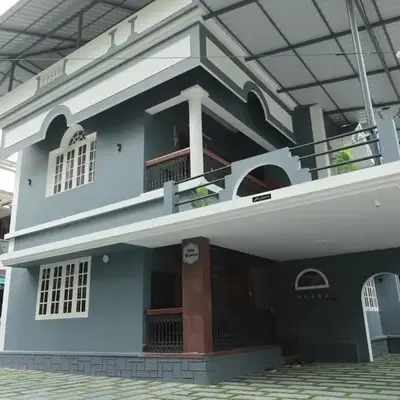 Nila Heavens - Spacious 5 BHK Homestay