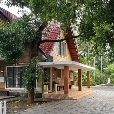 Cottage on Riverside
