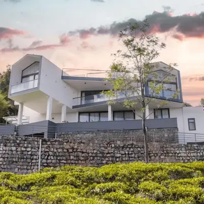 Hills and Hearts Luxury Villa