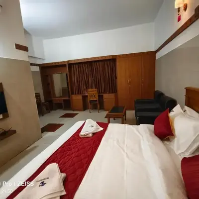 Skyry Hotels Gandhipuram