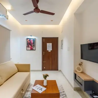 Everest Serenity Service Apartment
