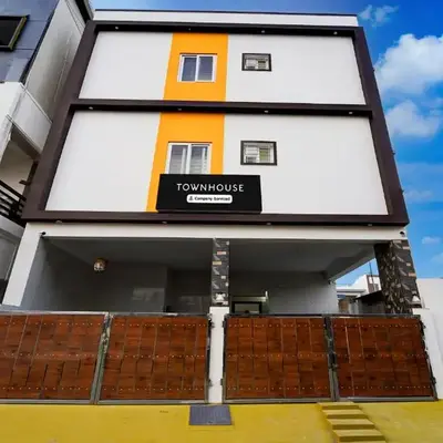 Super Townhouse Coimbatore International Airport Formerly MK Elegance Inn