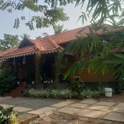 Puthooram Veedu