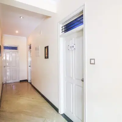 Hotel O Kingston Residency