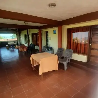 Roshan Homestay