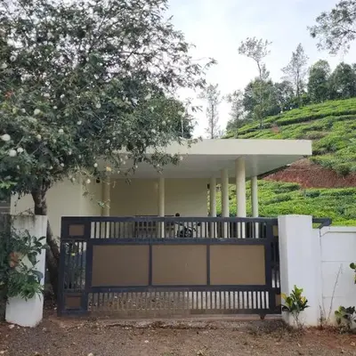 The Bear's Lair 2BHK Chembra Peak View