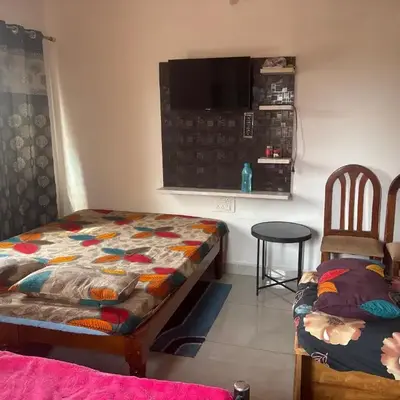 4 Beds 6 People stay Calm