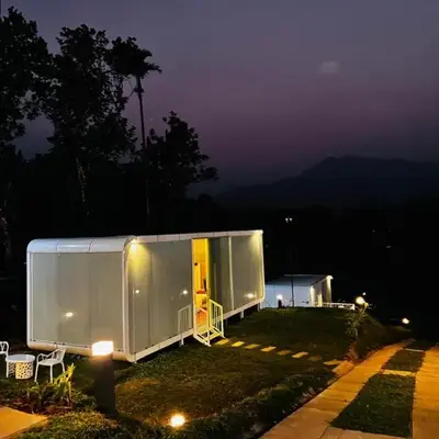 West wind Resort