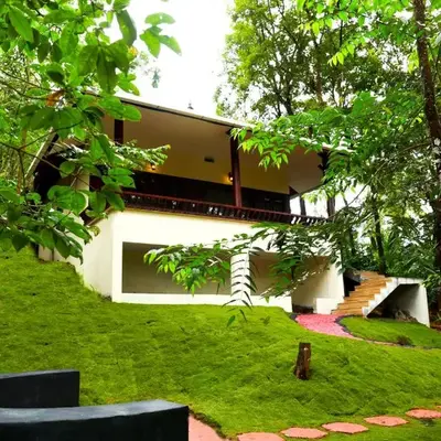 Green Garden Lotus Villa