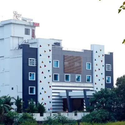 Rose International Hotel