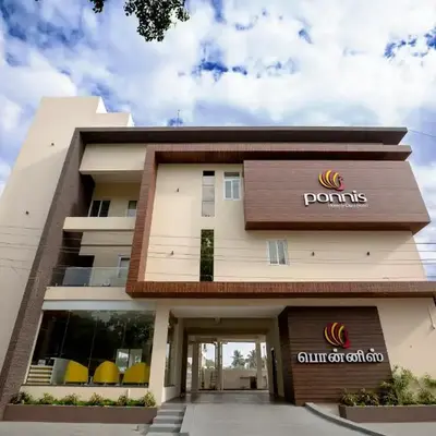 Ponnis Hotel