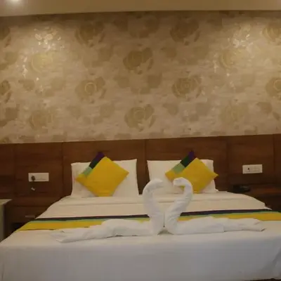 Hotel Fathima Palace