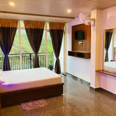 CARMEL HOME STAY
