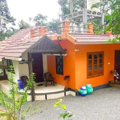 Golden Peak Estate Homestay