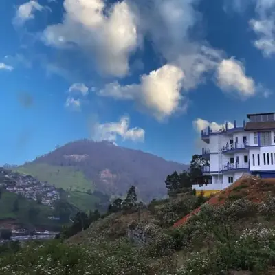 Cloud Nine Kothagiri By Lexstays