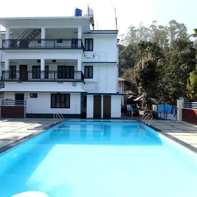 SILVERY MOON Resort